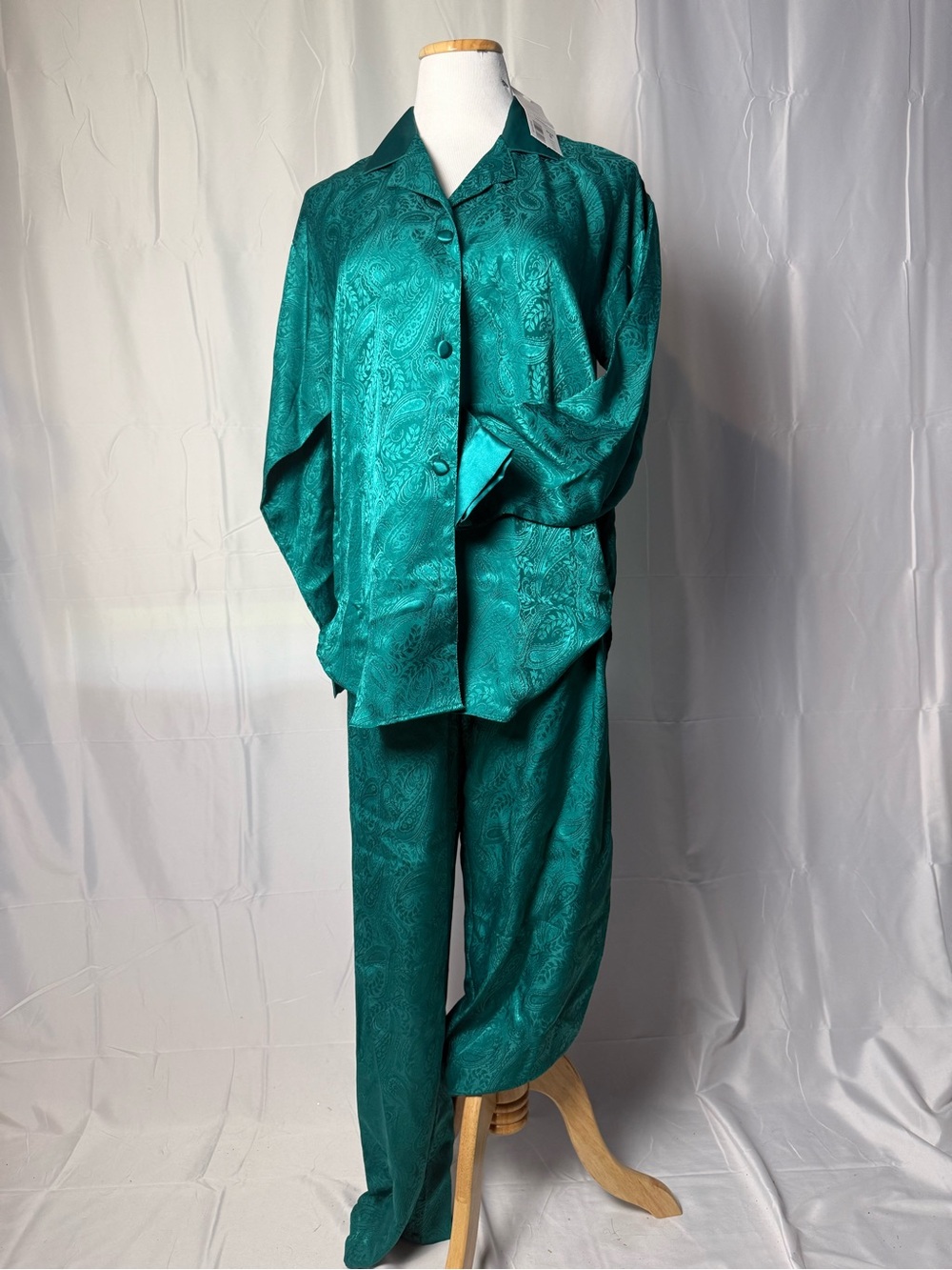 507-Go Softly Silky Teal Paisley Women's Pajama Set - Luxurious Sleepwear